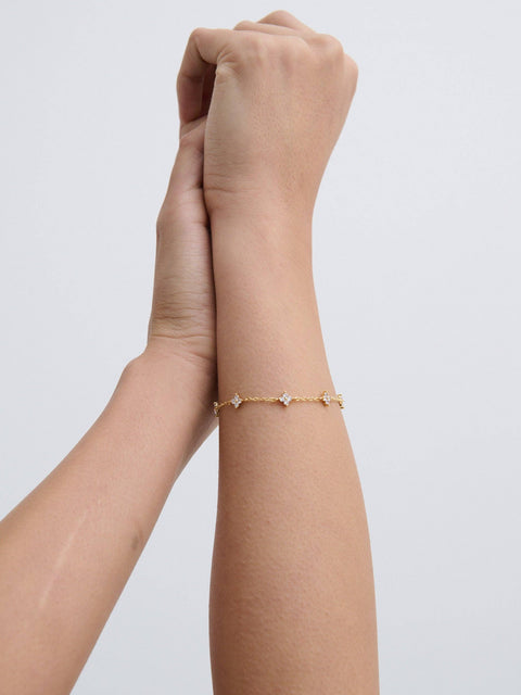Dainty 18K Gold Plated Bracelet